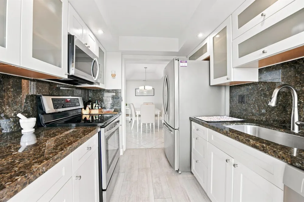 3589 S Ocean Boulevard #808 South Palm Beach, FL 33480