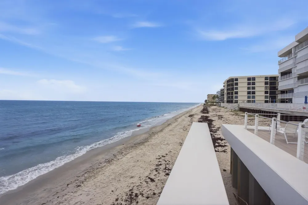 3589 S Ocean Boulevard #808 South Palm Beach, FL 33480
