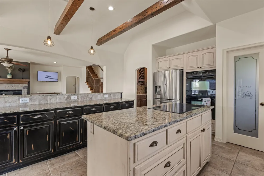 16727 300 ROAD Morris, OK 74445