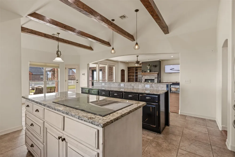 16727 300 ROAD Morris, OK 74445