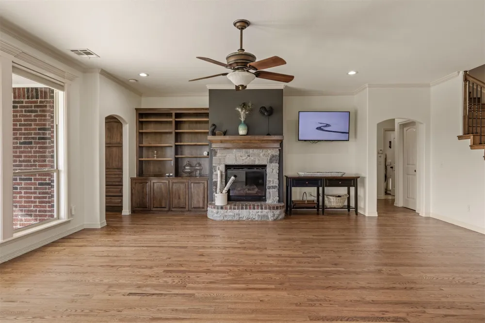 16727 300 ROAD Morris, OK 74445