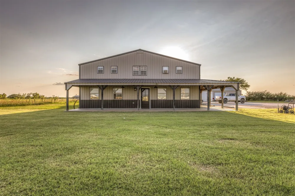 16727 300 ROAD Morris, OK 74445
