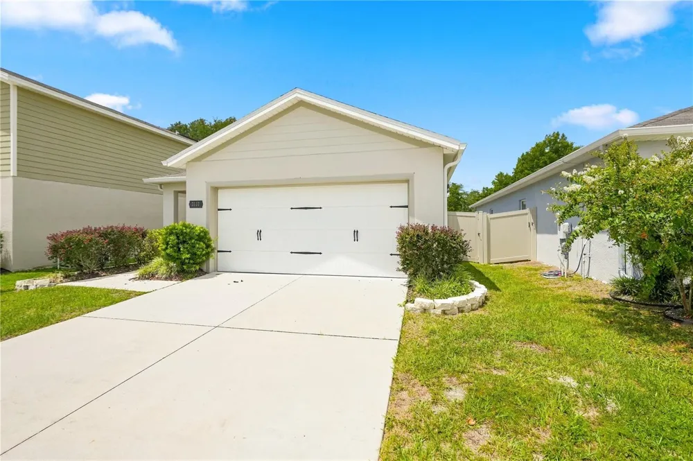 3537 ZEPHYR PRESERVE PLACE Zephyrhills, FL 33541