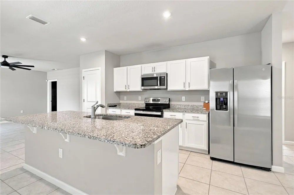 3537 ZEPHYR PRESERVE PLACE Zephyrhills, FL 33541