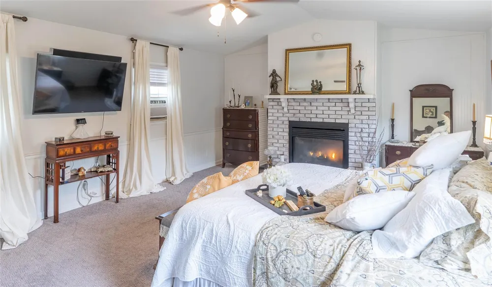 130 Beaverdam Heights Drive Canton, NC 28716