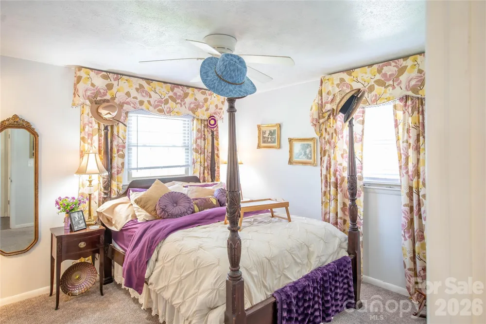 130 Beaverdam Heights Drive Canton, NC 28716