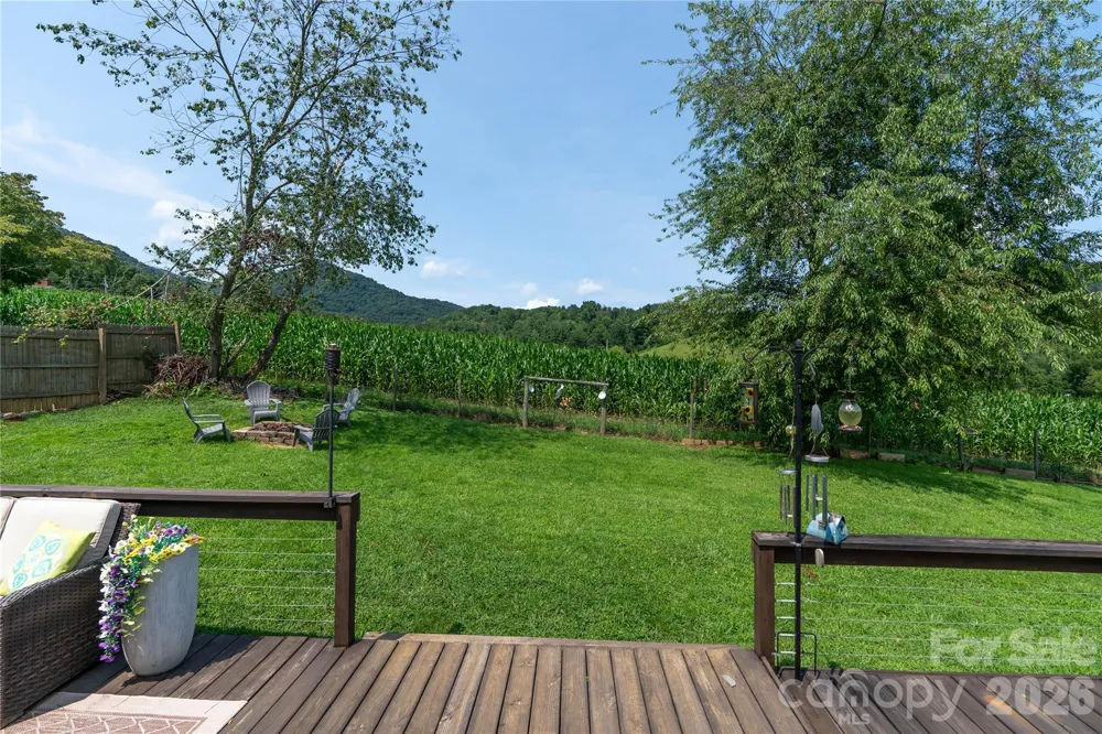 130 Beaverdam Heights Drive Canton, NC 28716