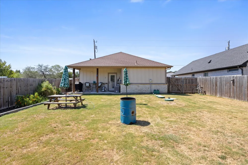 1608 Ridgeview Trail Granbury, TX 76048