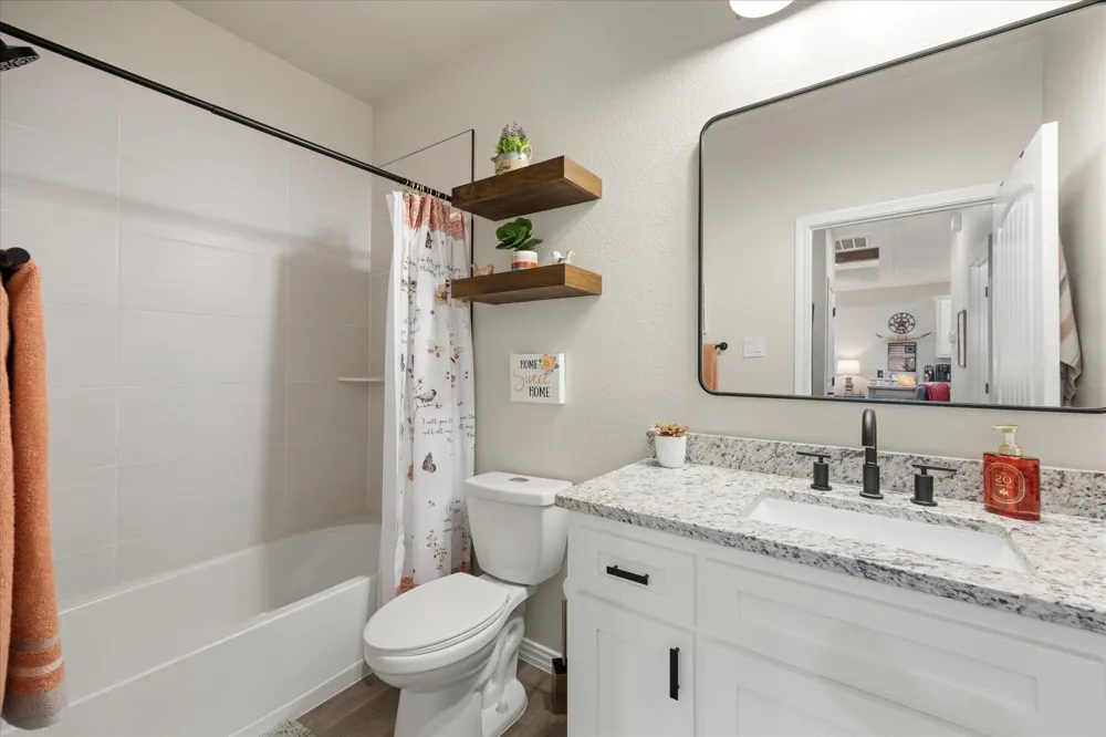 1608 Ridgeview Trail Granbury, TX 76048