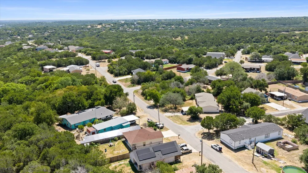 1608 Ridgeview Trail Granbury, TX 76048