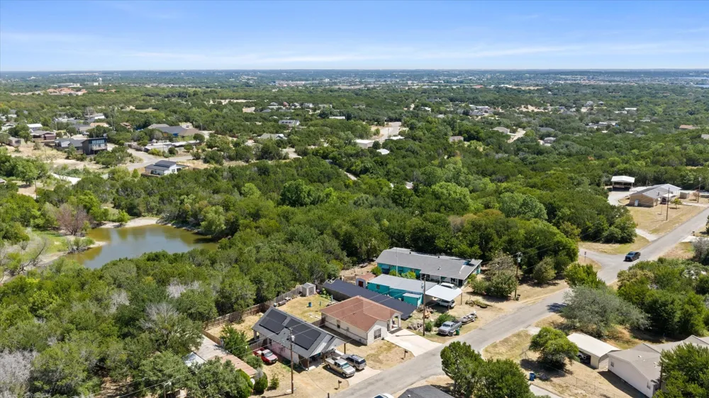 1608 Ridgeview Trail Granbury, TX 76048