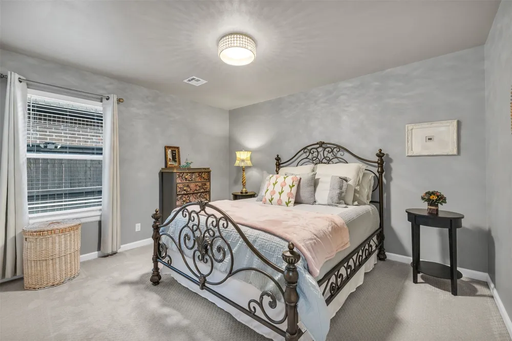 11940 S 68th EastAvenue Bixby, OK 74008