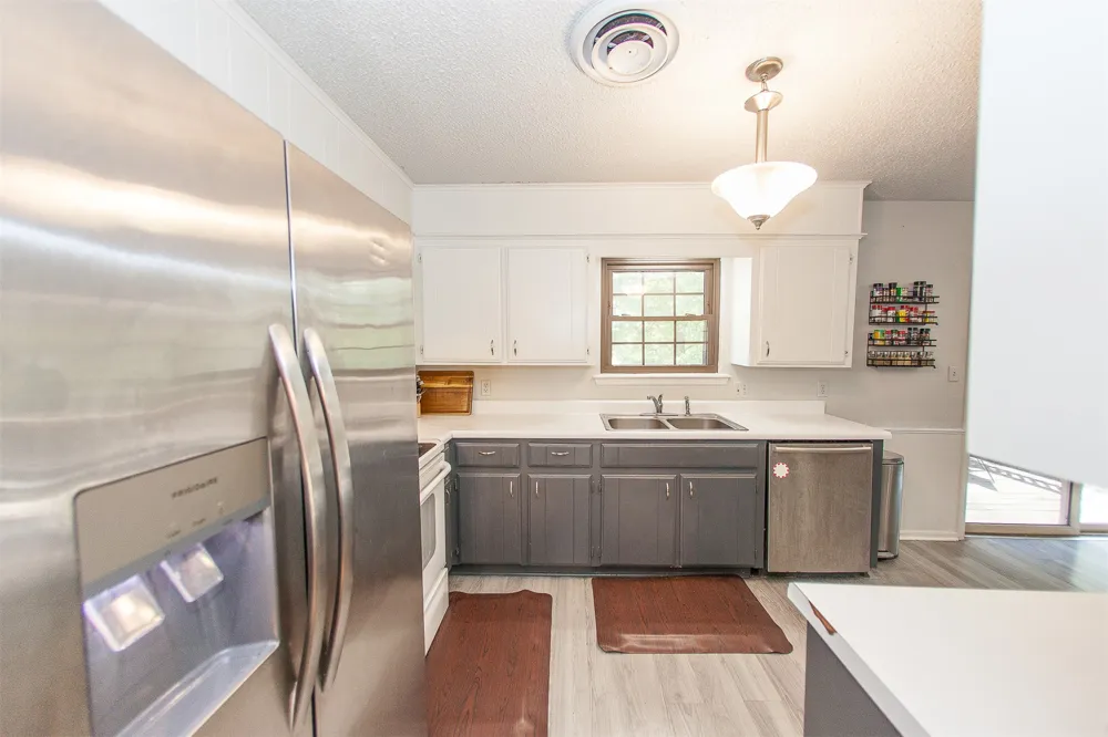620 Rosewood Circle Claremore, OK 74017