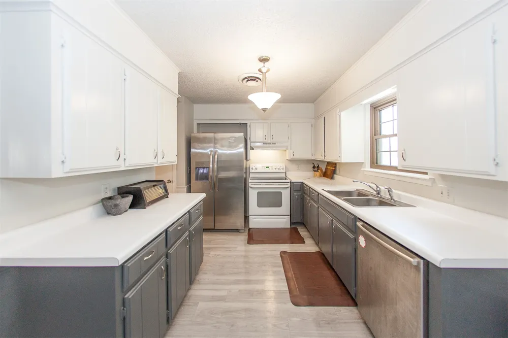 620 Rosewood Circle Claremore, OK 74017