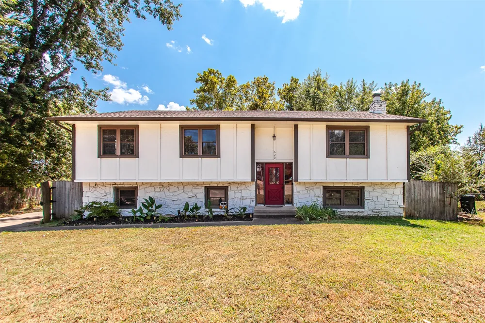620 Rosewood Circle Claremore, OK 74017