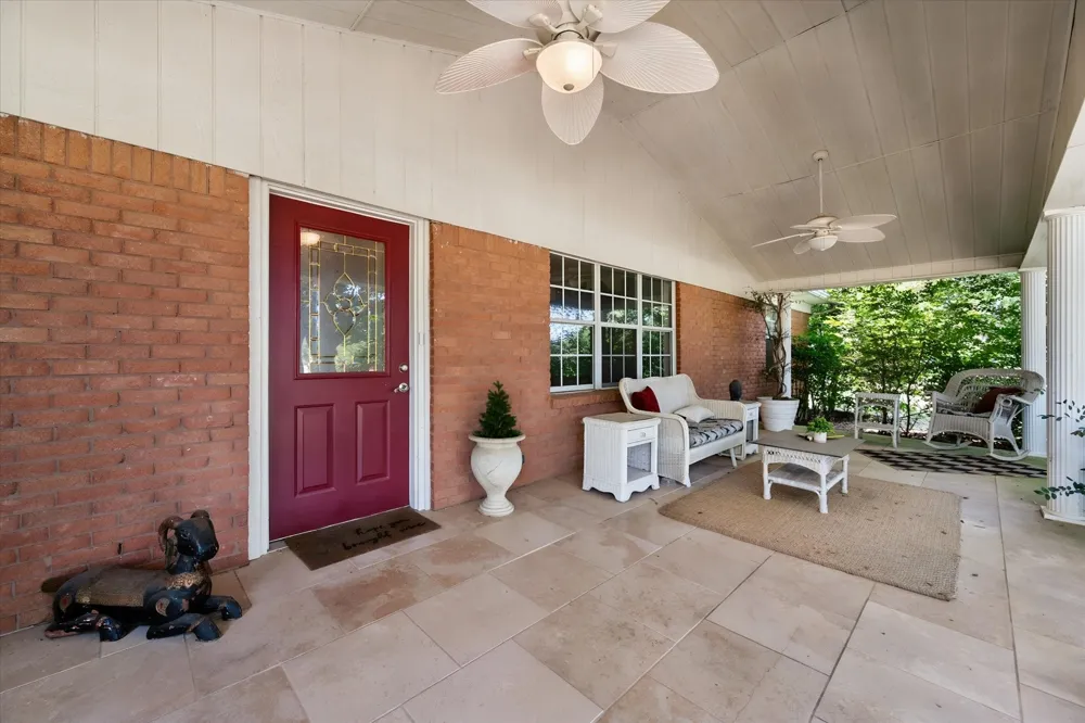 1814 Robbins Road Athens, TX 75751
