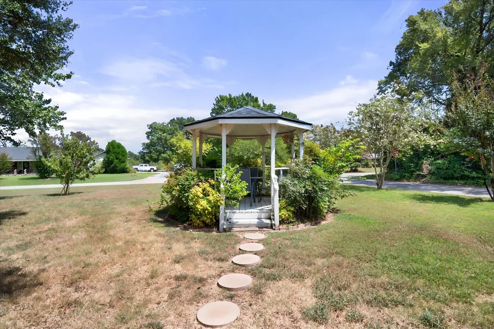 1814 Robbins Road Athens, TX 75751