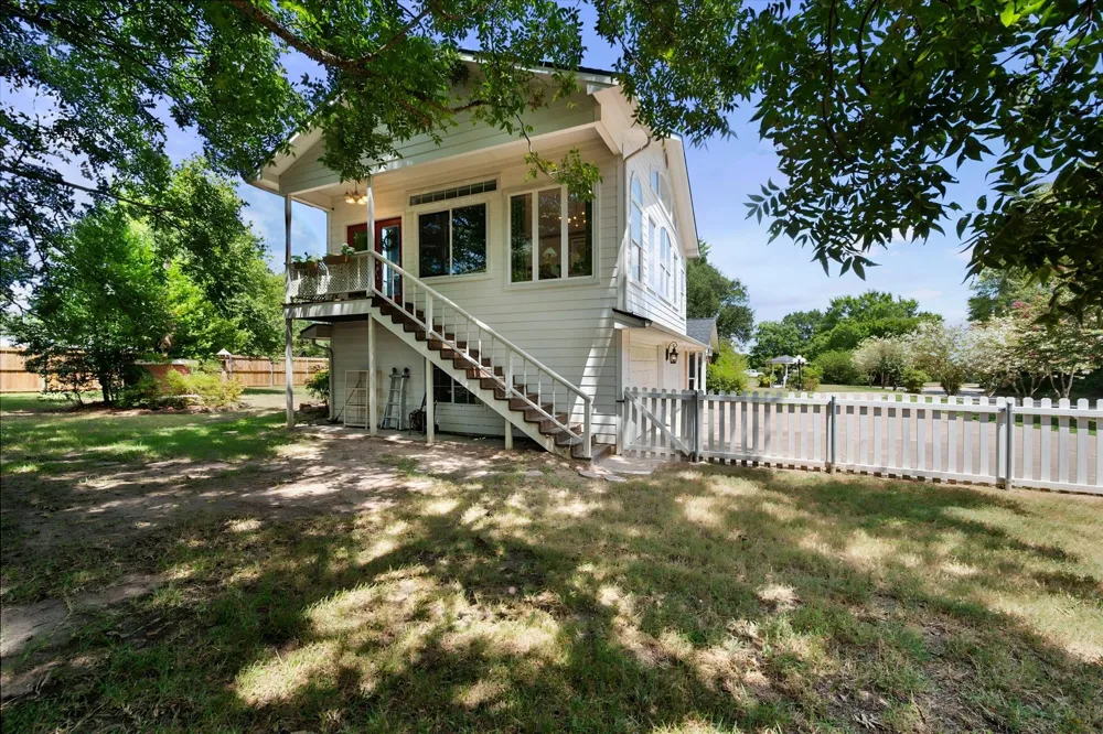 1814 Robbins Road Athens, TX 75751