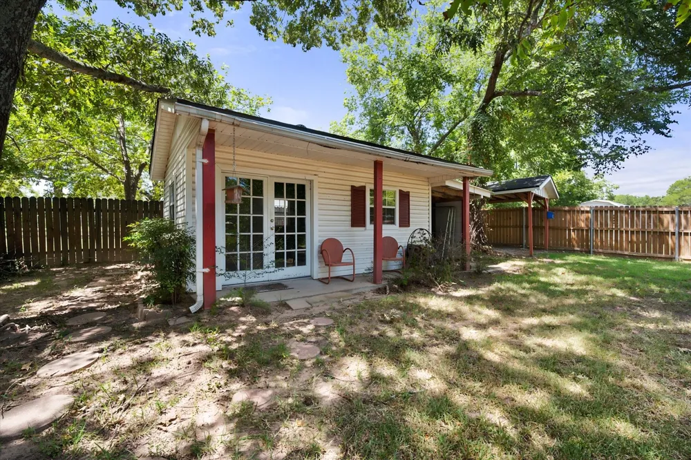 1814 Robbins Road Athens, TX 75751