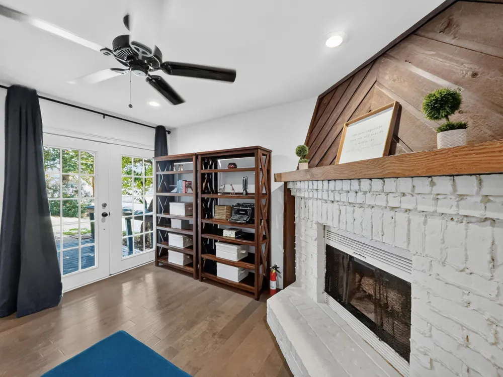 14800 Enterprise Drive #14B Farmers Branch, TX 75234