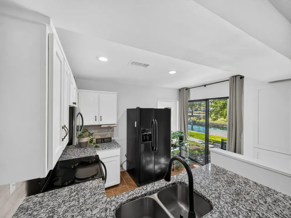 14800 Enterprise Drive #14B Farmers Branch, TX 75234