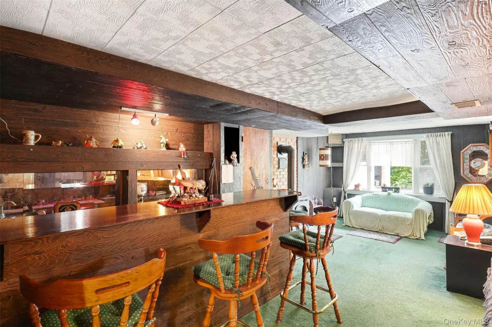 35 Hapeman Hill Road Red Hook, NY 12571