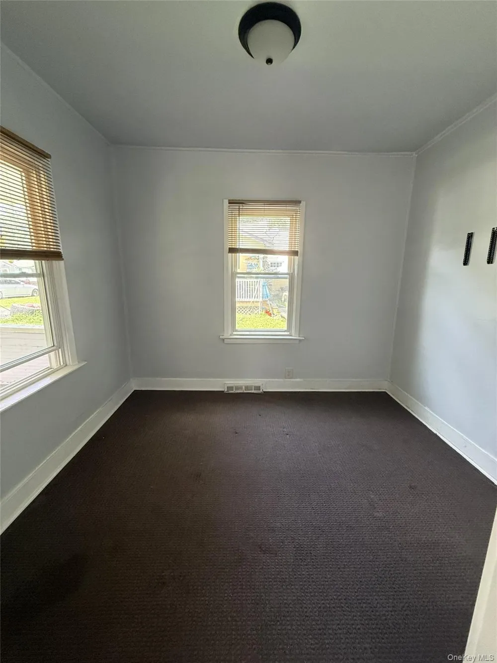 15 Court Avenue Greenwood Lake, NY 10925