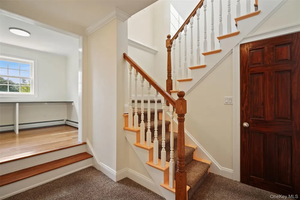24 Inwood Place Patterson, NY 12563