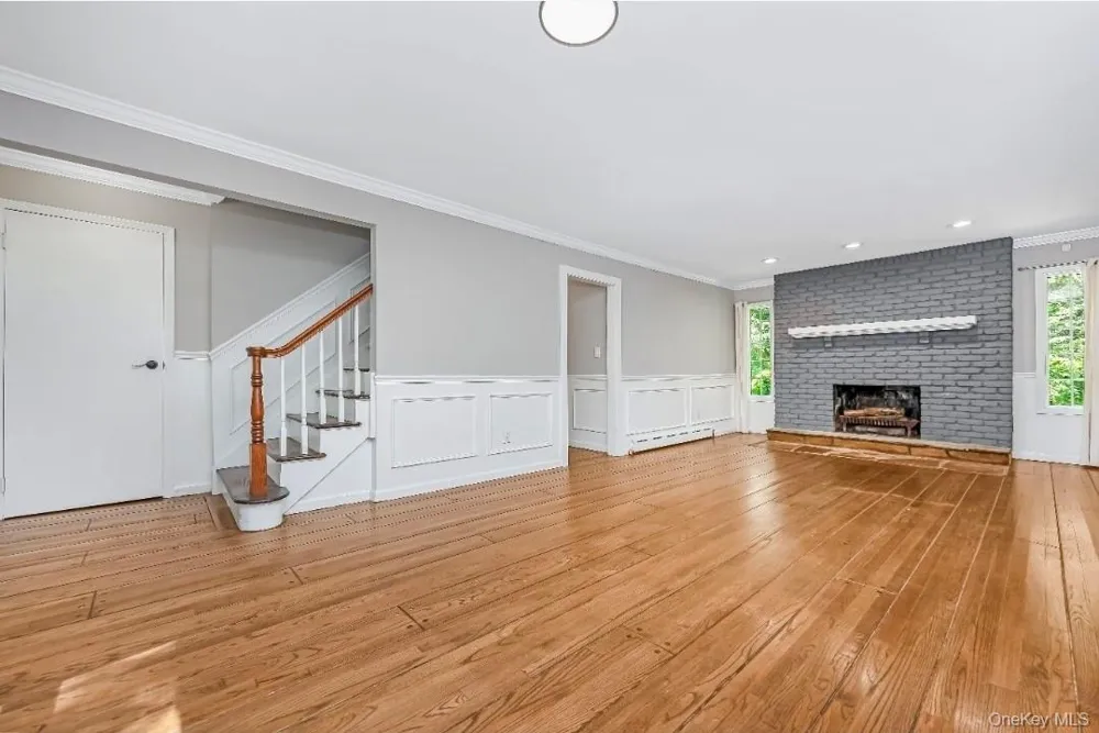 9 Half Moon Pond Road Ridge, NY 11961