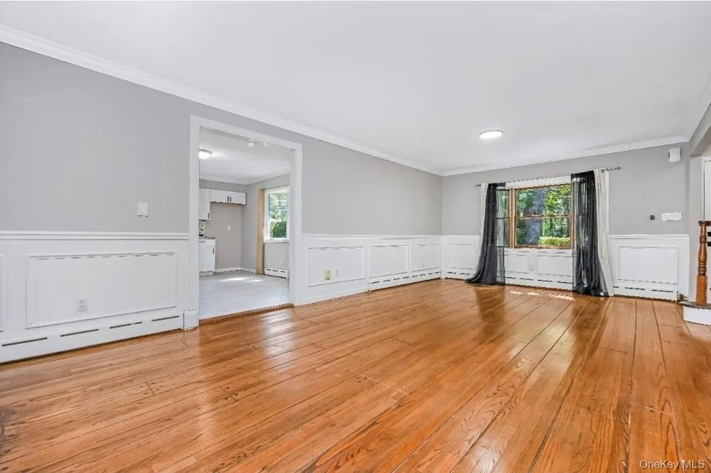 9 Half Moon Pond Road Ridge, NY 11961