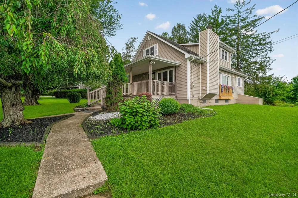 355 County Highway 62 New Hampton, NY 10958