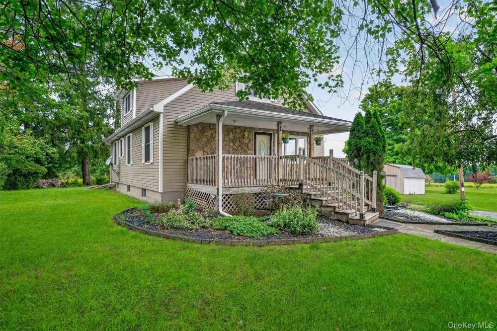 355 County Highway 62 New Hampton, NY 10958