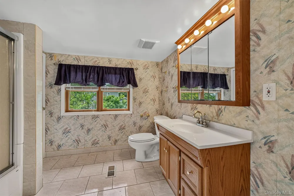 355 County Highway 62 New Hampton, NY 10958