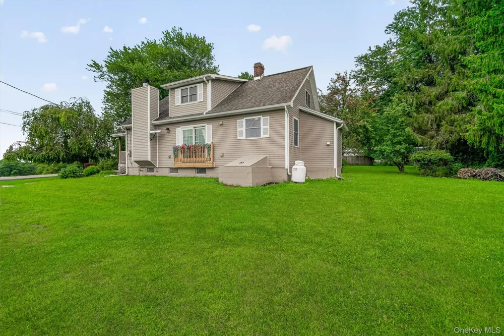 355 County Highway 62 New Hampton, NY 10958