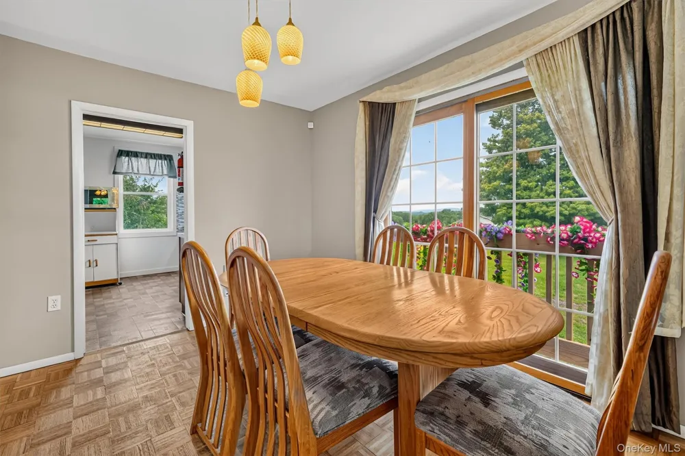 355 County Highway 62 New Hampton, NY 10958