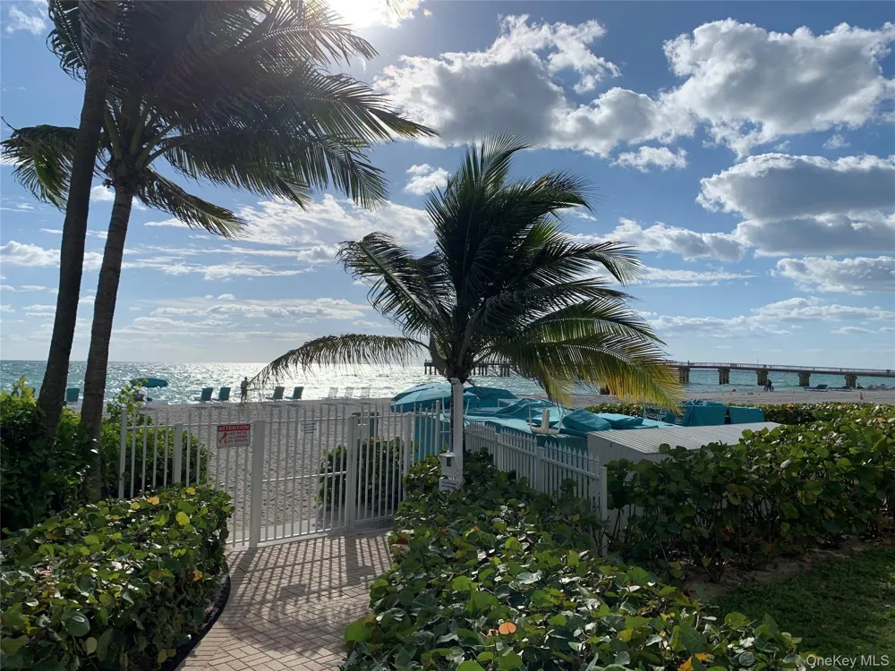 16711 Collins Avenue ##301 Other, FL 33160