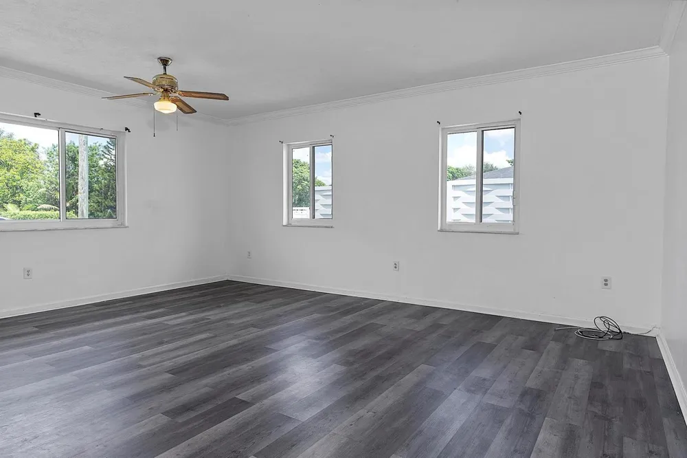 16025 NW 20TH AVENUE Miami Gardens, FL 33054