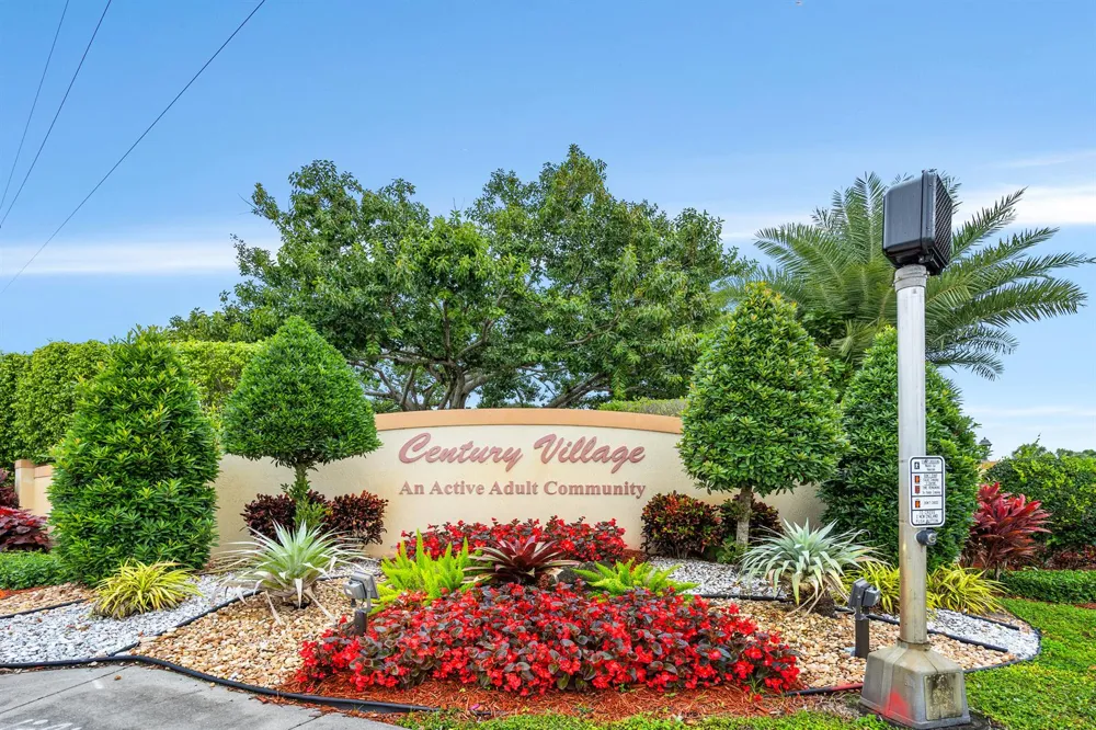 224 Fanshaw F Boca Raton, FL 33434