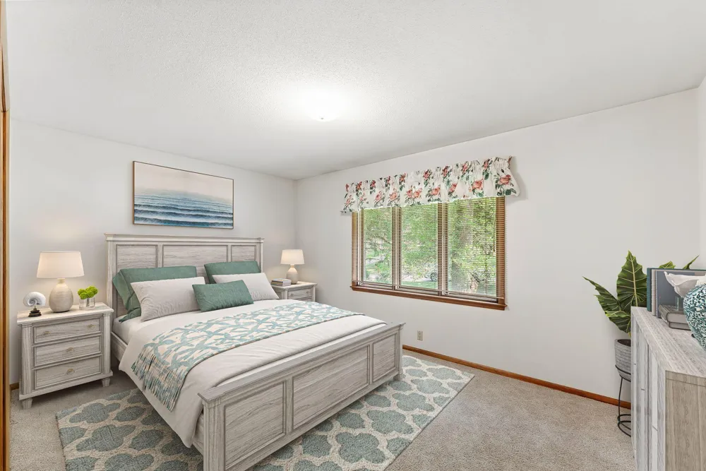 4723 Forest Circle Minnetonka, MN 55345