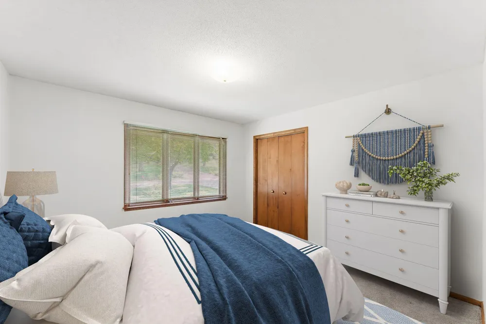 4723 Forest Circle Minnetonka, MN 55345