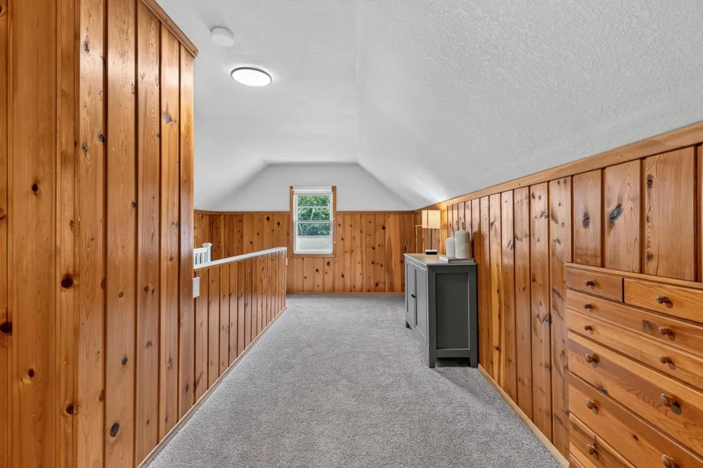 2516 Westview Terrace Minnetonka, MN 55305