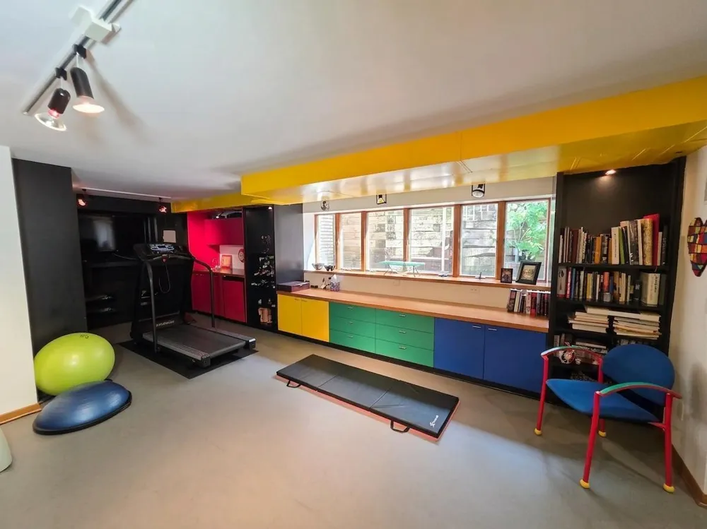 776 Upper Colonial Drive Mendota Heights, MN 55118