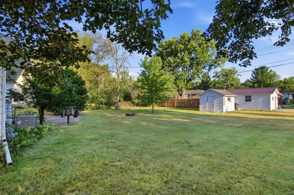 1002 W Spruce Street Chippewa Falls, WI 54729