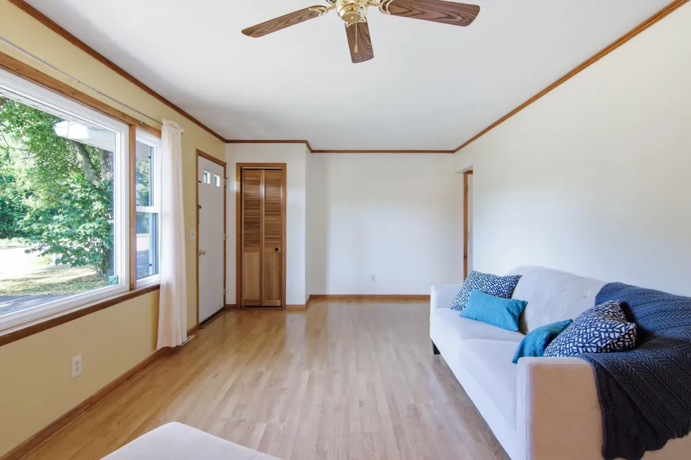 1002 W Spruce Street Chippewa Falls, WI 54729