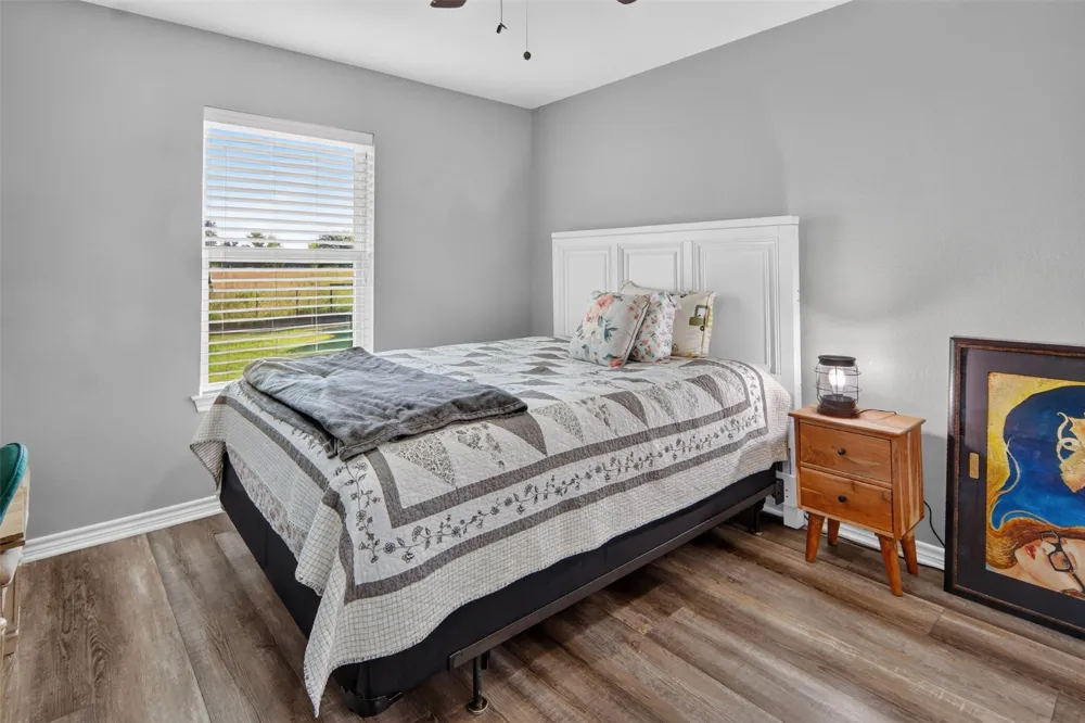 647 Oklahoma Street Van, TX 75790