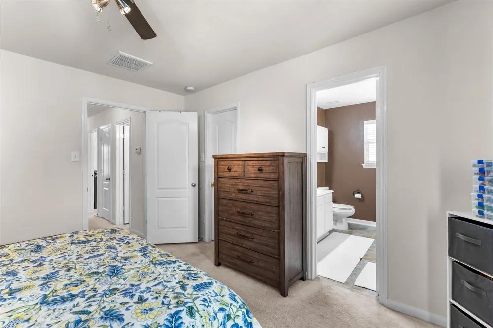 7911 Barnes Ridge Lane Houston, TX 77072