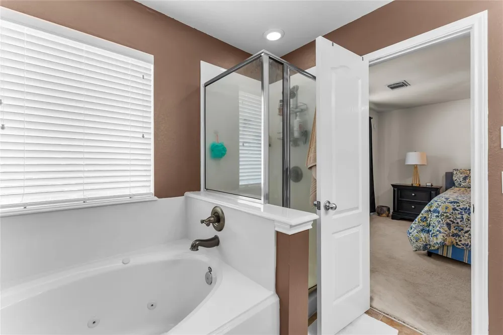 7911 Barnes Ridge Lane Houston, TX 77072