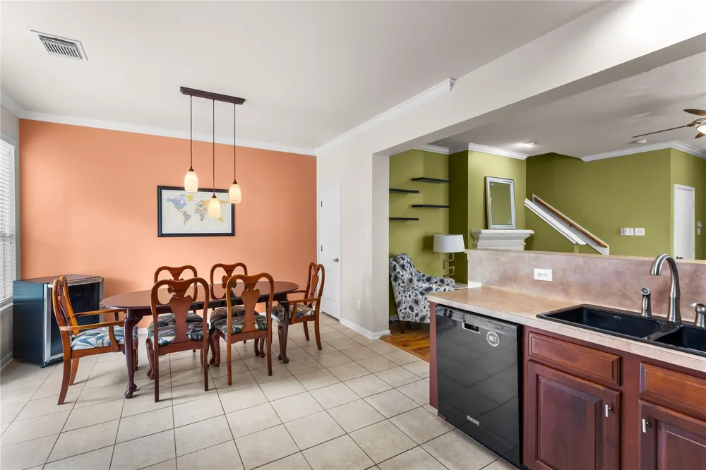 7911 Barnes Ridge Lane Houston, TX 77072