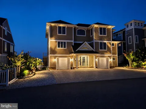 9324 MARK DRIVE