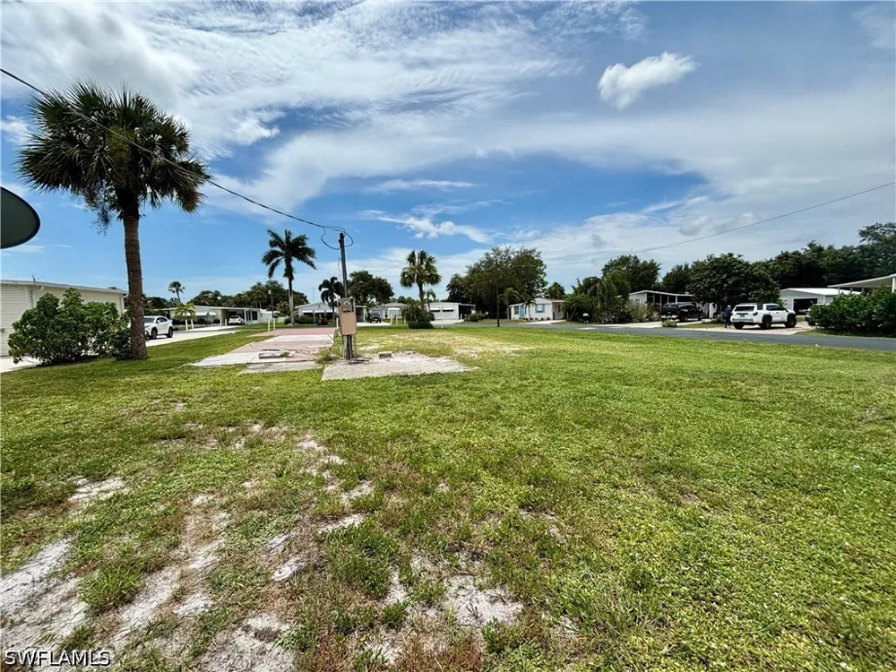 Valois Drive Bonita Springs, FL 34135